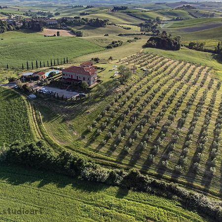 Il Poggio Della Pieve Apartments Santa Luce Exteriör bild