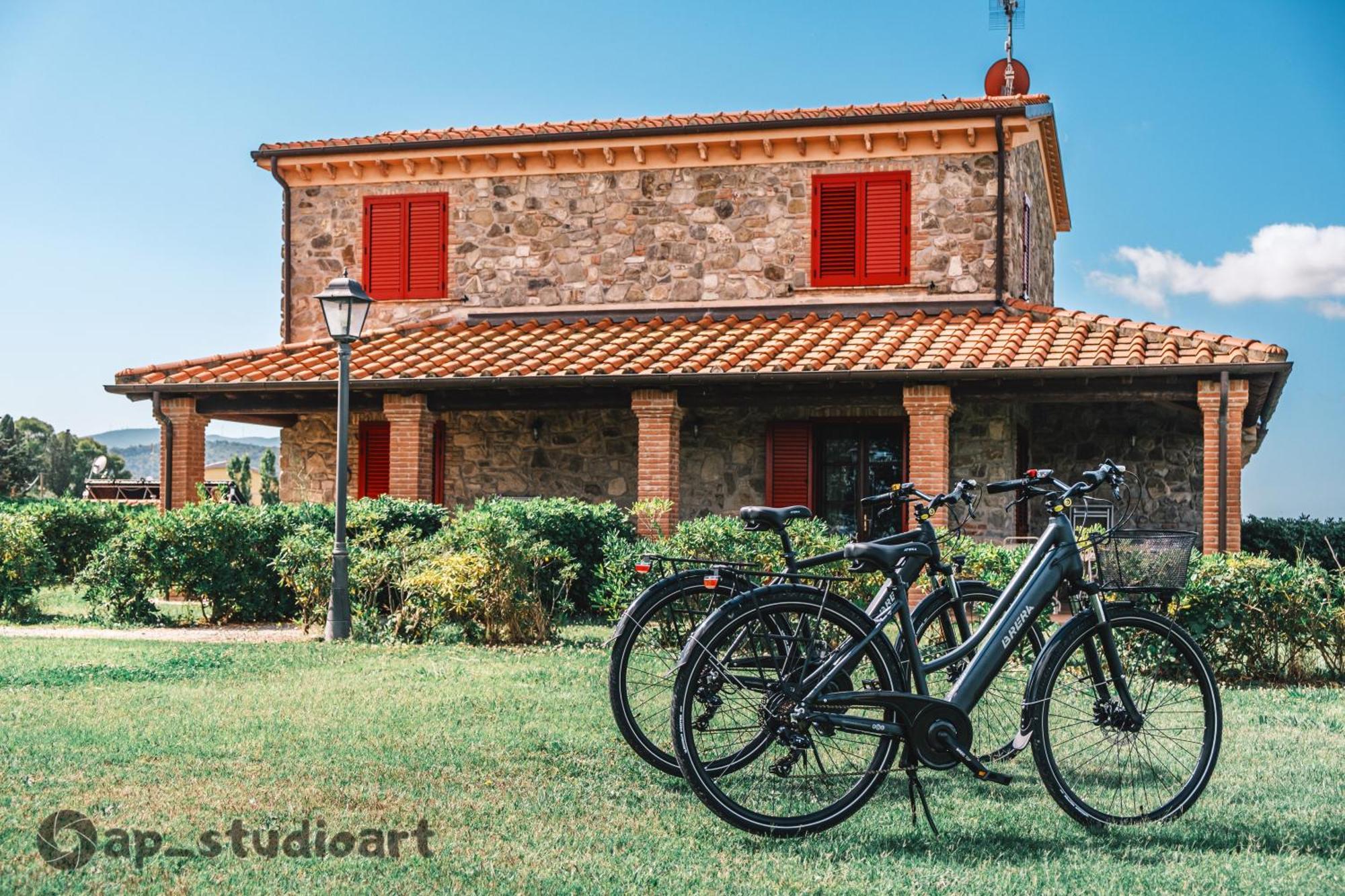 Il Poggio Della Pieve Apartments Santa Luce Exteriör bild