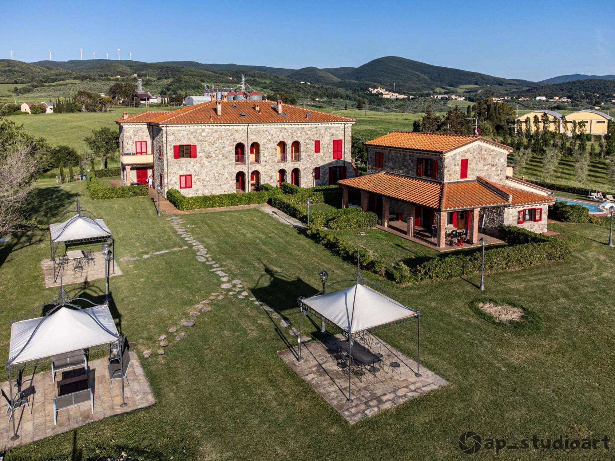 Il Poggio Della Pieve Apartments Santa Luce Exteriör bild