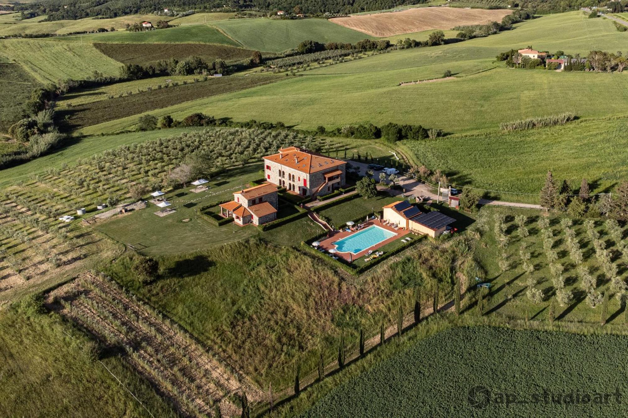Il Poggio Della Pieve Apartments Santa Luce Exteriör bild