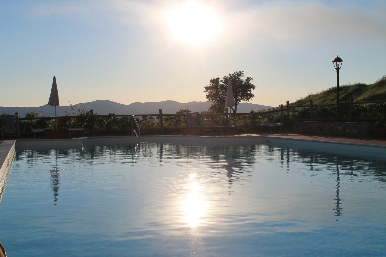 Il Poggio Della Pieve Apartments Santa Luce Exteriör bild
