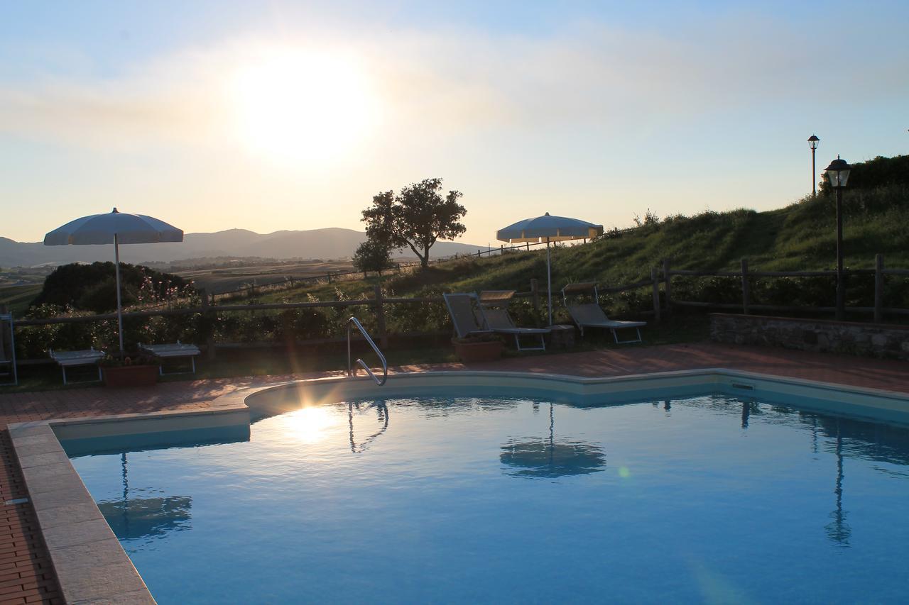 Il Poggio Della Pieve Apartments Santa Luce Exteriör bild