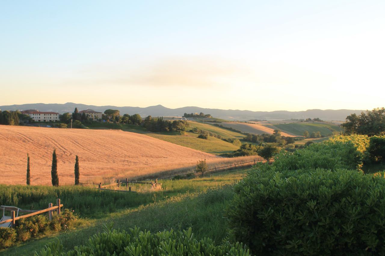 Il Poggio Della Pieve Apartments Santa Luce Exteriör bild